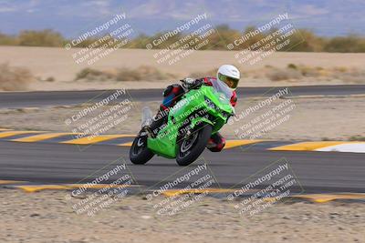 media/Dec-17-2022-SoCal Trackdays (Sat) [[224abd9271]]/Turn 15 (155pm)/